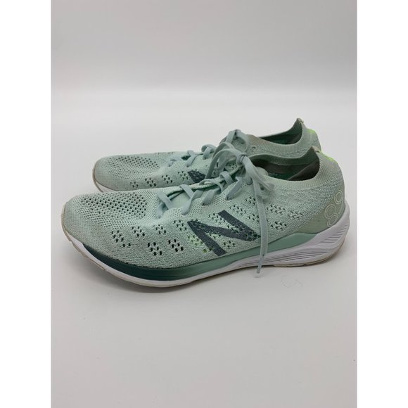 New Balance Women's 890 V7 Running Shoe (Size 9.5M) - Picture 2 of 3